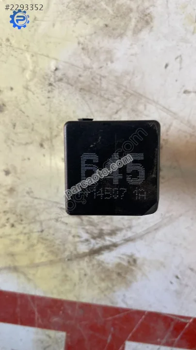 4H0951253A vw kontak 645 nolu rölesi