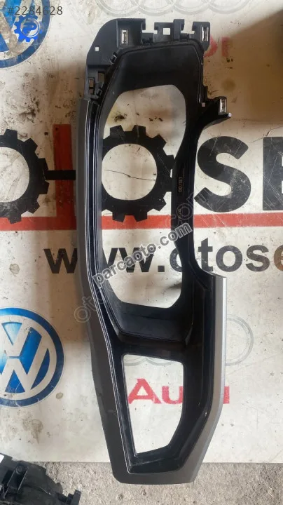 vw polo havalandırma ve kilometre saati çerçevesi