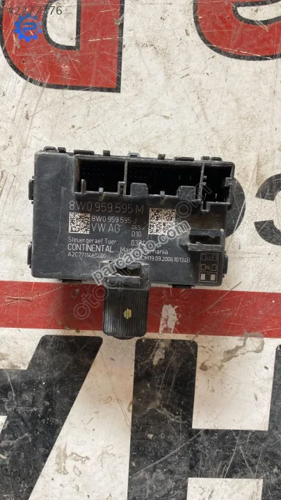 8W0959595 skoda super b sağ ön cam motor beyni