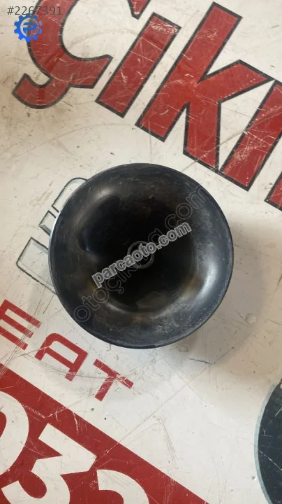 6R0412359 vw polo ön amortisör kapağı