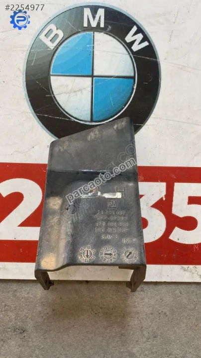 475498858 opel d corsa ön tampon demir plastiği