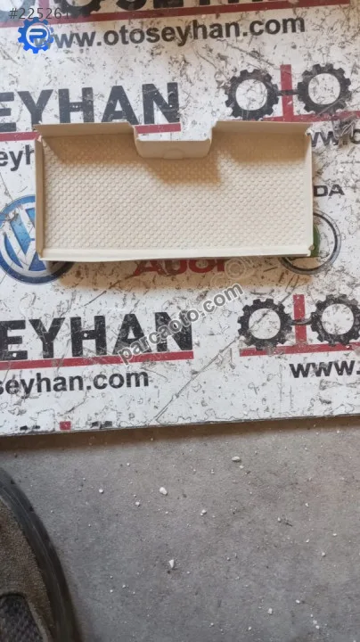 5G0857494A Passat b8 gözlük kabı taban  matı
