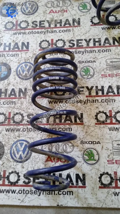 KBA91868 Golf 8 2022 arka helezon