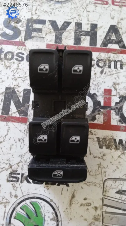 6V1959857A Skoda Fabia 2016 ön sol cam düğmesi