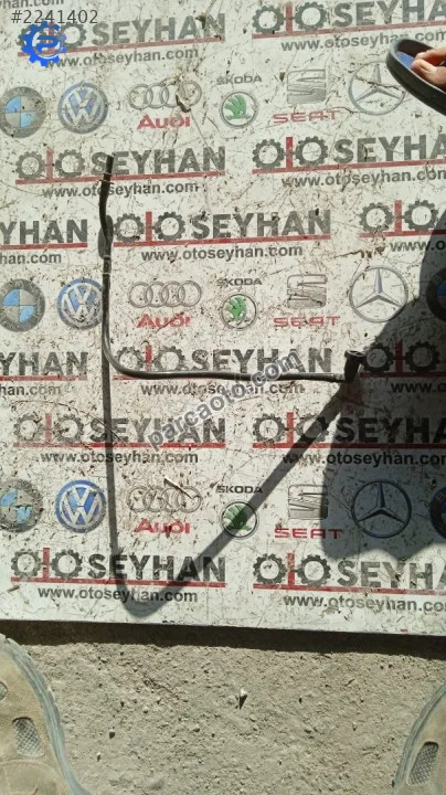6RA201293A Skoda rapid yakıt borusu