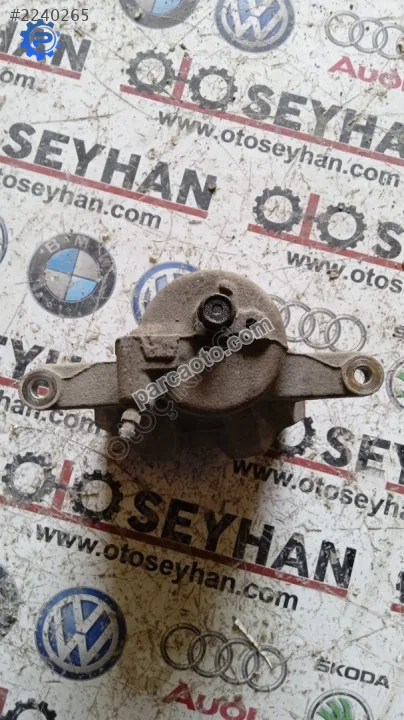 2008 Toyota Corolla sağ ön fren merkezi