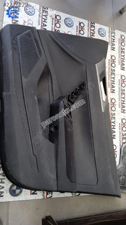 2G4867012 polo 2018 ön sağ kapı döşemesi