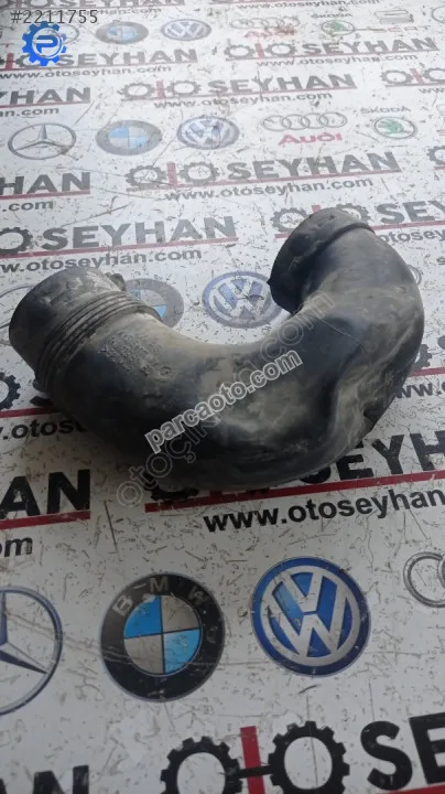 1K0129618BQ cay motor hava filtre borusu