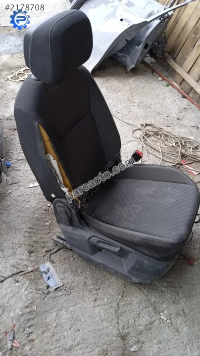 2018 Tiguan ön sağ koltuk airbag patlak 2018 Tiguan ön sağ koltuk airbag patlak