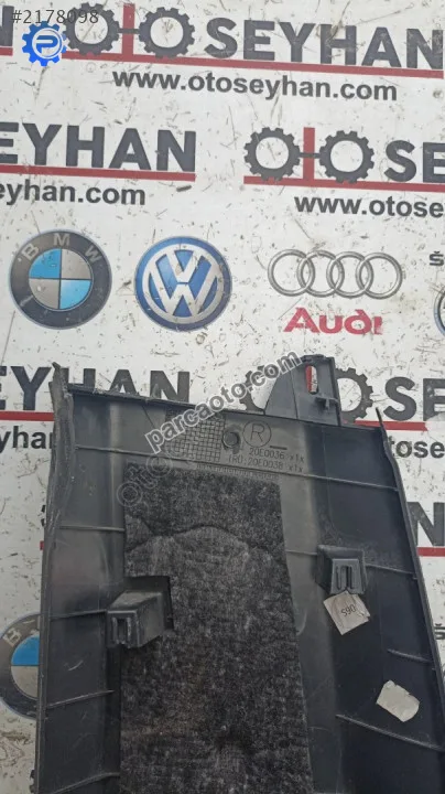 3G0867292 Volkswagen Passat b8 sağ orta direk kaplaması