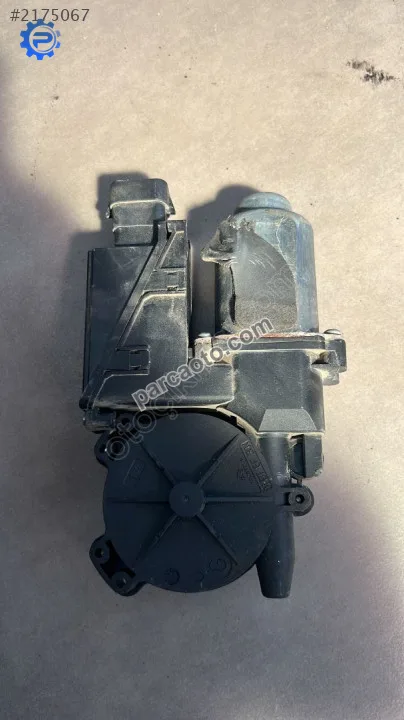 13173074 Opel Corsa c sağ ön kapı cam motoru