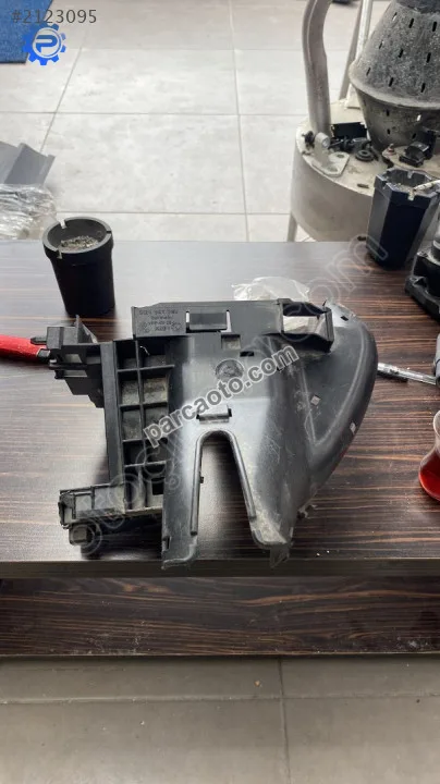 5Q1941395 skoda octavia iç konfor beyni röle tutucu braketi