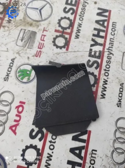 5NA867747 vw tiguan bagaj trim kaplaması