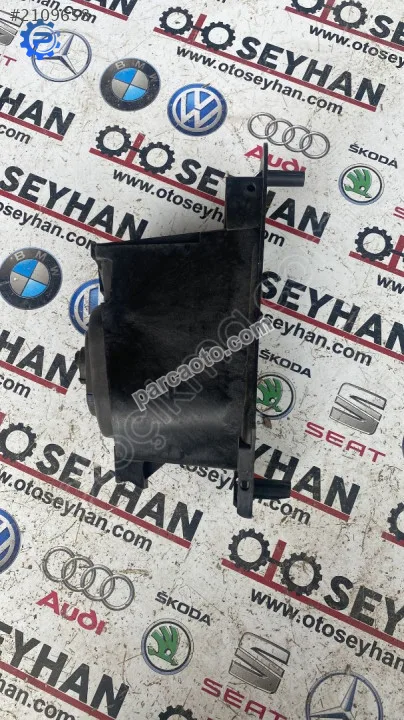 5TA864453 vw tiguan vites konsolu kaplaması 5TA864453 vw tiguan vites konsolu kaplaması
