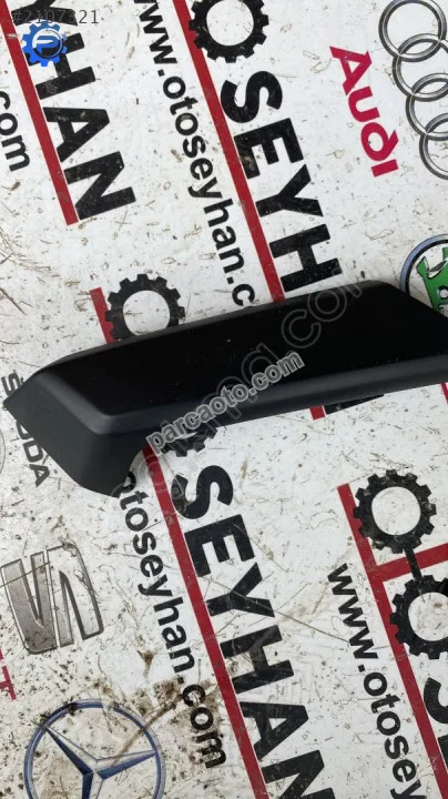 5NA867171A vw tiguan sol arka çekme kolu 5NA867171A vw tiguan sol arka çekme kolu