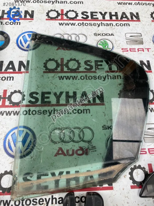 volkswagen passat B7 sol arka kapı kelebek cam