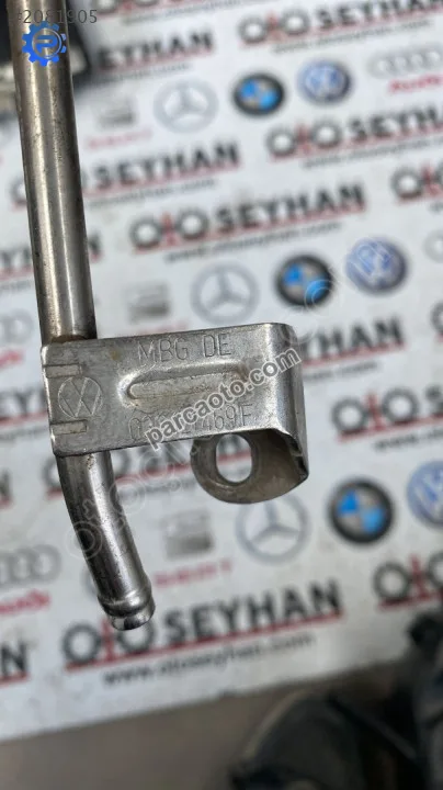 03C121469F vw passat B7 1.4 tsi CAX yağ soğutucu su borusu