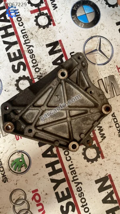 73502146 fiat doblo corsa 1.3 dizel alternatör şarj braketi