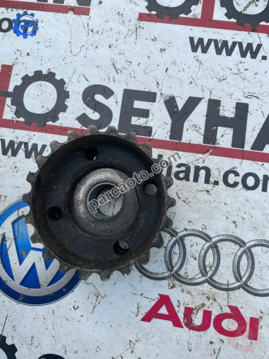 038105263F vw caddy 1.9 tdi BJB krank kasnağı dişlisi
