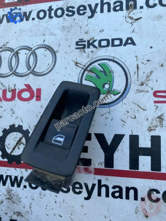 1F0959527 volkswagen caddy 2008 tekli cam düğmesi