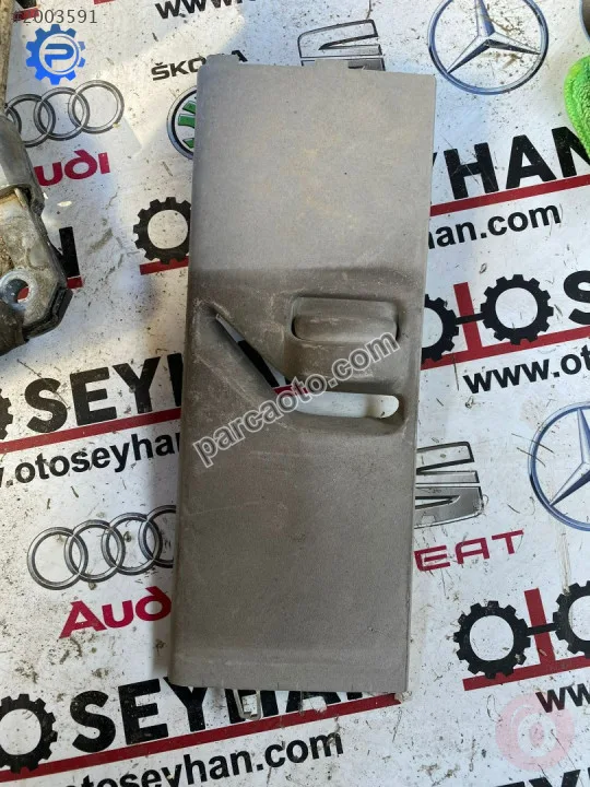 315671560 opel insignia orta sağ direk üst kaplaması içi