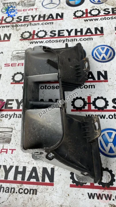 5JB819363 skoda rapid göğüs kalorifer havalandırma ara kanal