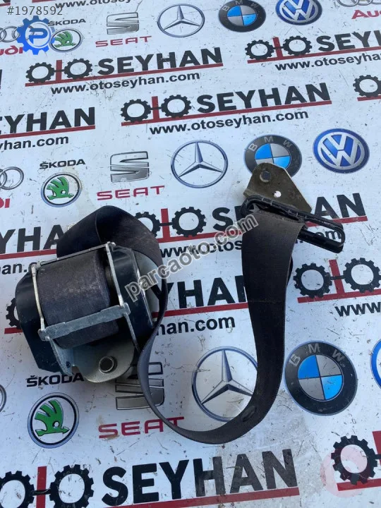 1K5857806B volkswagen jetta 2008 sağ arka emniyet kemeri