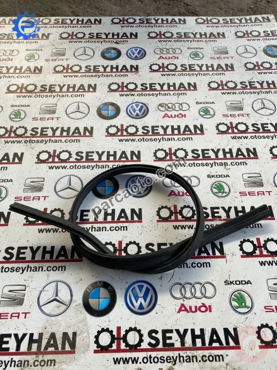 654823723 skoda kamiq 2021 motor kaput lastiği