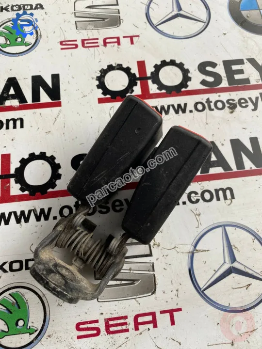 4M51-A613K21-AA ford focus 2 2010 arka koltuk emniyet kemeri