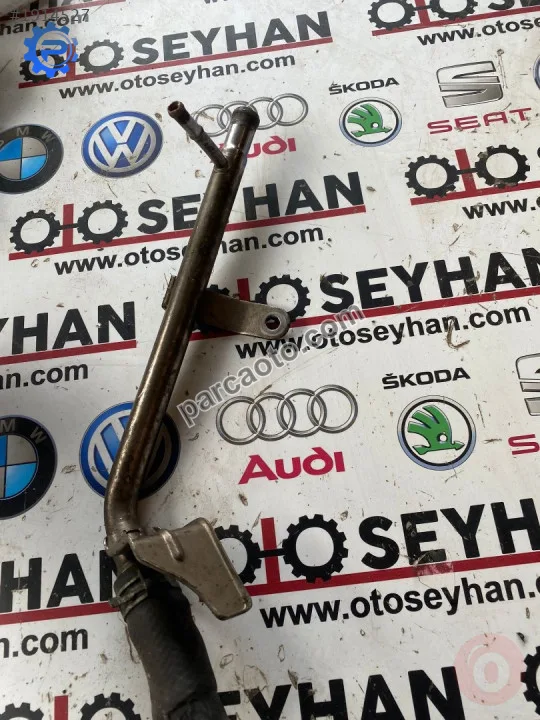 toyota corolla yaris 1.33 benzinli su borusu
