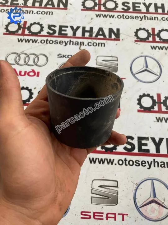 565857961 skoda kamiq 2021 aksesuar küllük içi yuvası