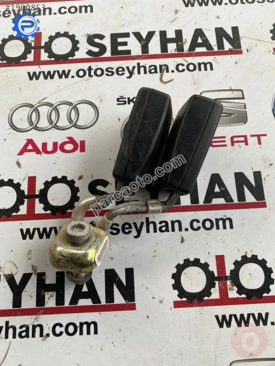 1K0857739D vw jetta golf 5 arka koltuk emniyet kemer kilidi