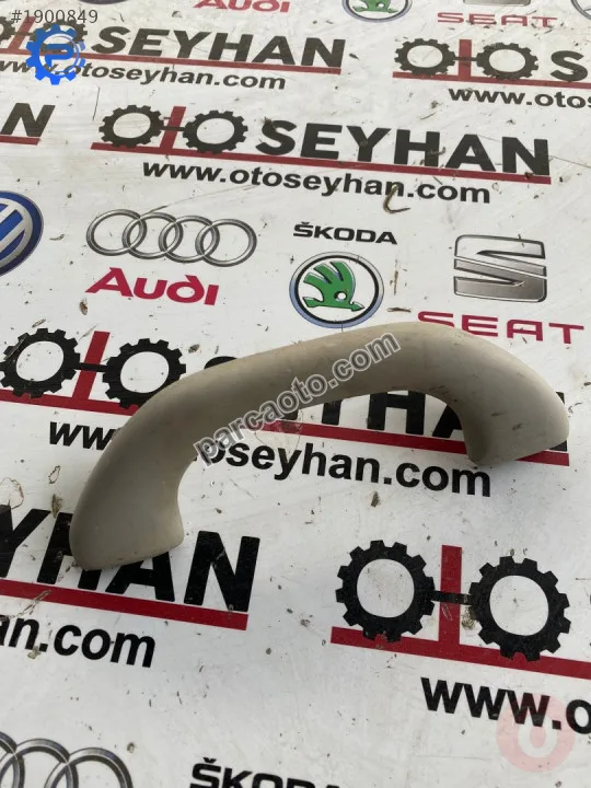 1K0857607H volkswagen jetta golf 5 arka tavan tutamağı