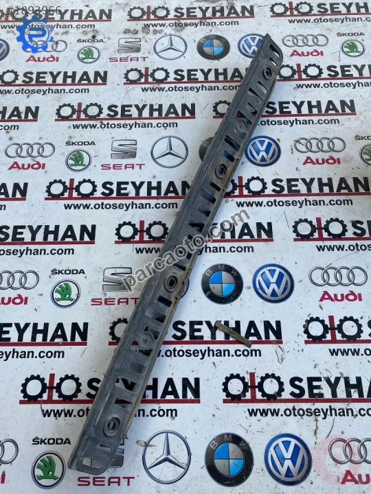 1K5807863 volkswagen jetta 2004-11 arka tampon orta braketi