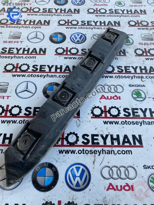 1K5807393 volkswagen jetta 2008 sol arka tampon braketi