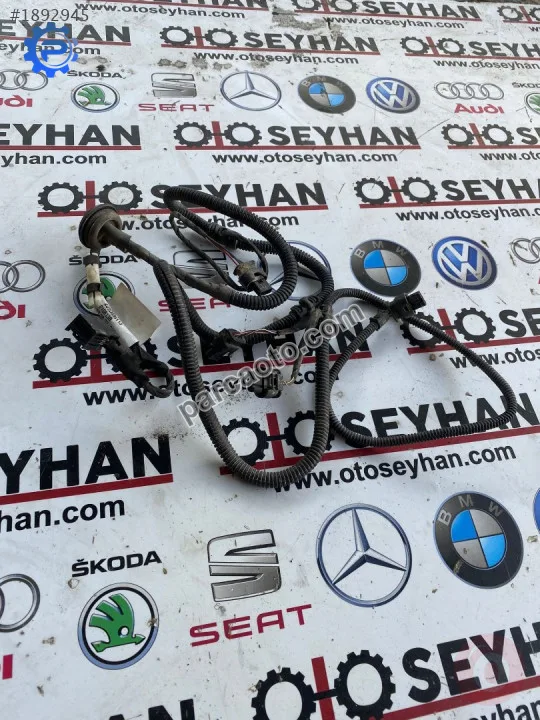 8P0971085A audi A3 2010 arla tampon park sensörü tesisatı