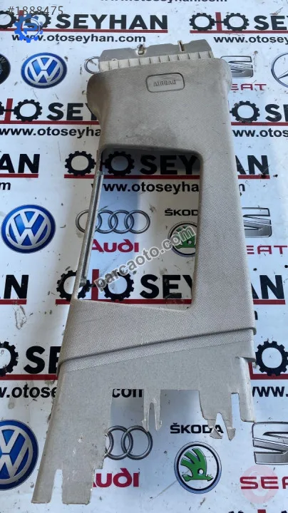 22782544 opel insignia 2014 orta sağ direk kaplaması