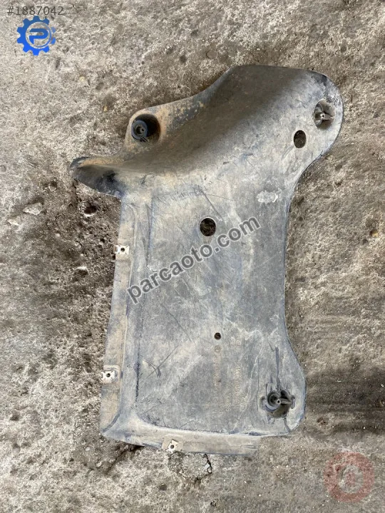 658825206 skoda kamiq 2021 sağ arka muhafaza