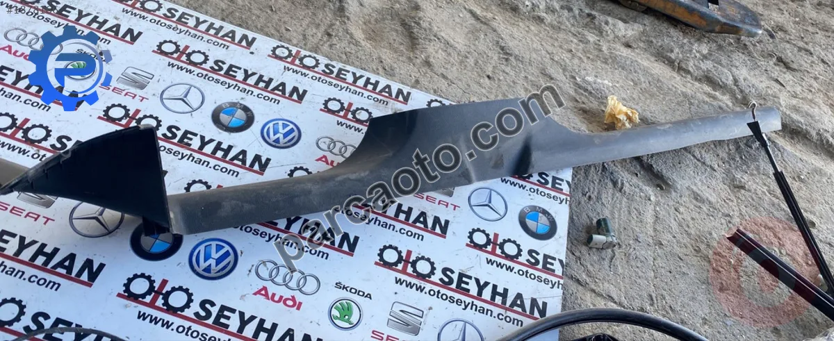 657853369 skoda kamiq scala sol marşbiyel iç eşik kaplaması 657853369 skoda kamiq scala sol marşbiyel iç eşik kaplaması