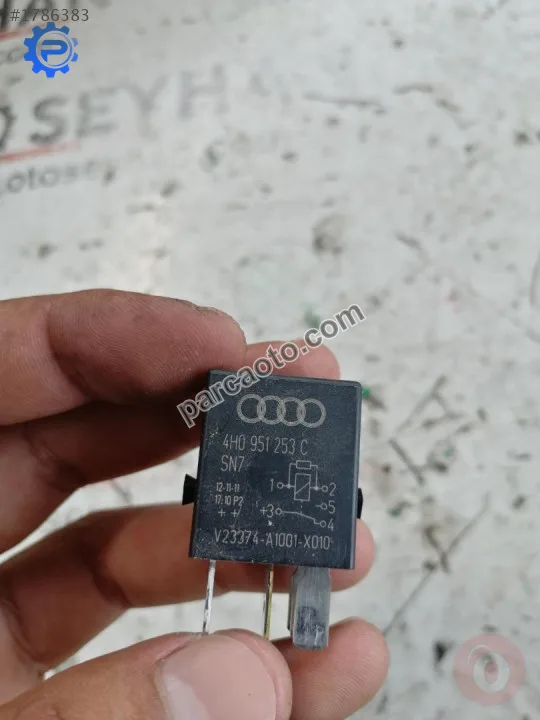 4H0951253C volkswagen audi seat skoda 646 nolu röle