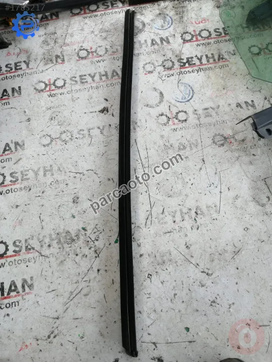 13228099 opel insignia 14 sol ön kapı iç cam sıyırıcı fitil