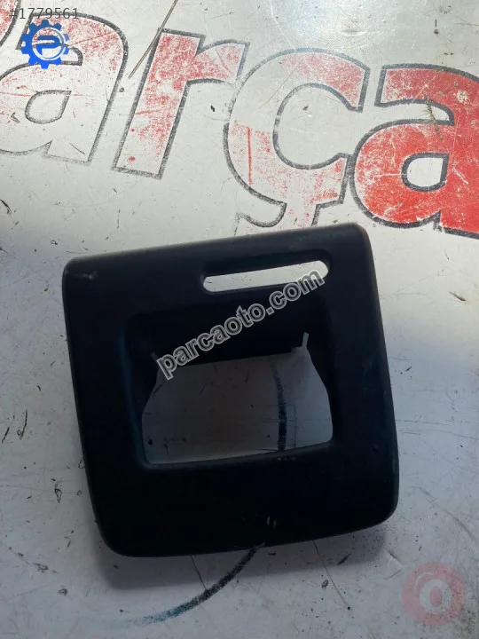 330839457 opel insignia arka koltuk emniyet kemeri kaplaması