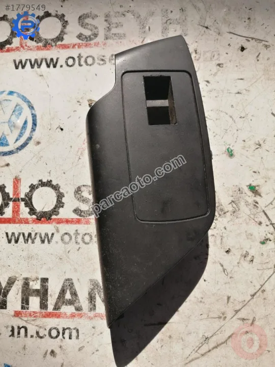 00006288 opel insignia 2014 sağ ön kapı cam düğme çercevesi