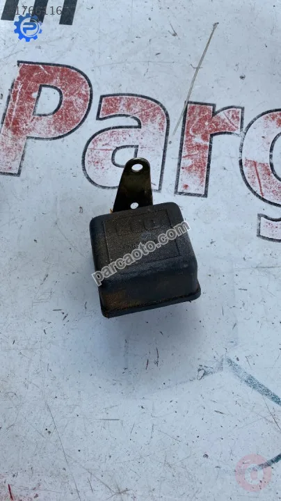 volkswagen caddy 2000 ön far rölesi elo marka
