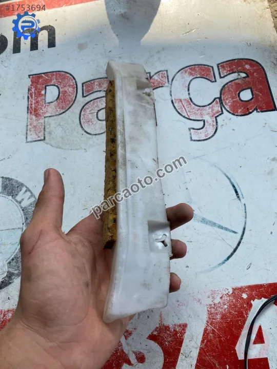 1J4880735A vw bora sağ tavan airbag plastik tutucu braketi