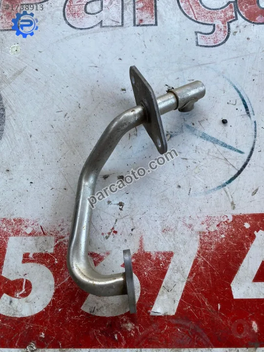 toyota corolla yaris 1.33 benzinli egr valfi vanası borusu