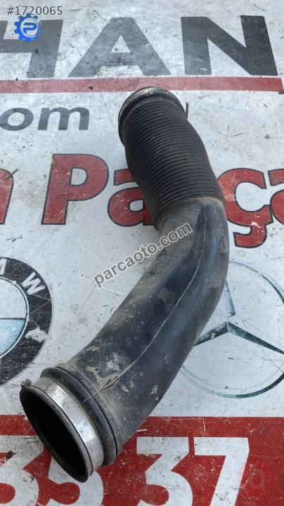 6K0129627A volkswagen caddy 2000 1.9 AEH hava filtre borusu