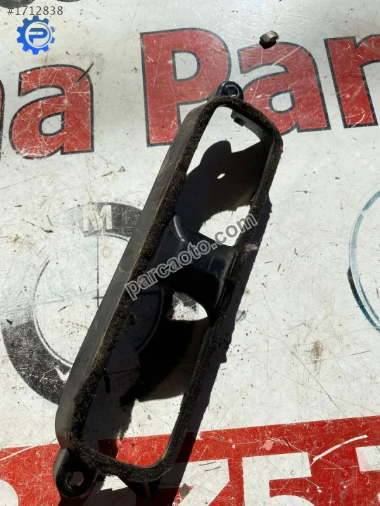 1J0819197 bora golf 4 göğüs orta havalandırma ızgarası ara