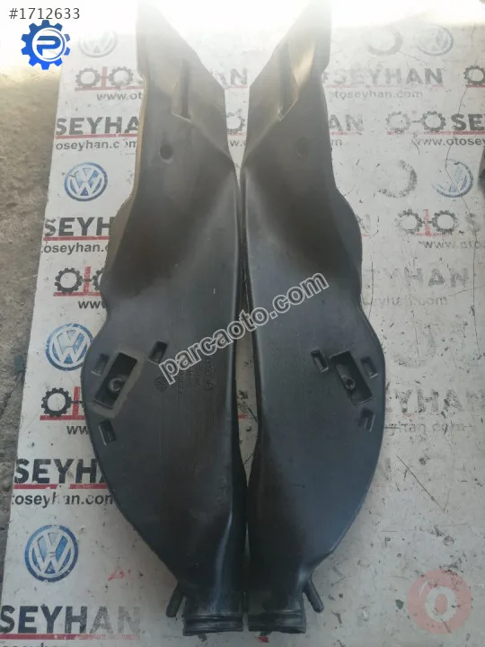 1J0819803A volkswagen bora arka ayak havalandırma kanalı
