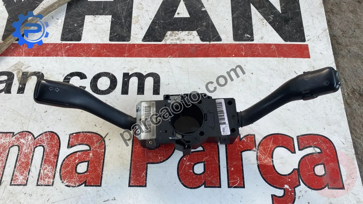 8L0953513G bora golf passat audi A3 A6 silecek sinyal kolu